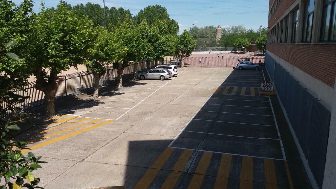 Centro San Viator Hostel Valladolid Ngoại thất bức ảnh