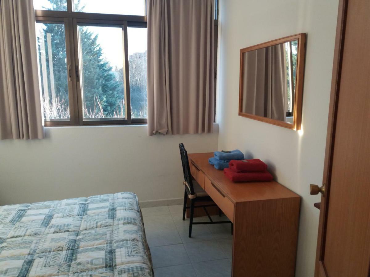 Centro San Viator Hostel Valladolid Ngoại thất bức ảnh