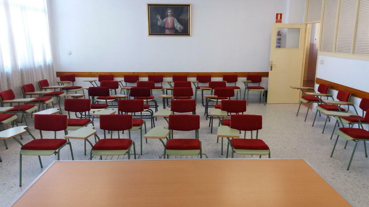 Centro San Viator Hostel Valladolid Ngoại thất bức ảnh